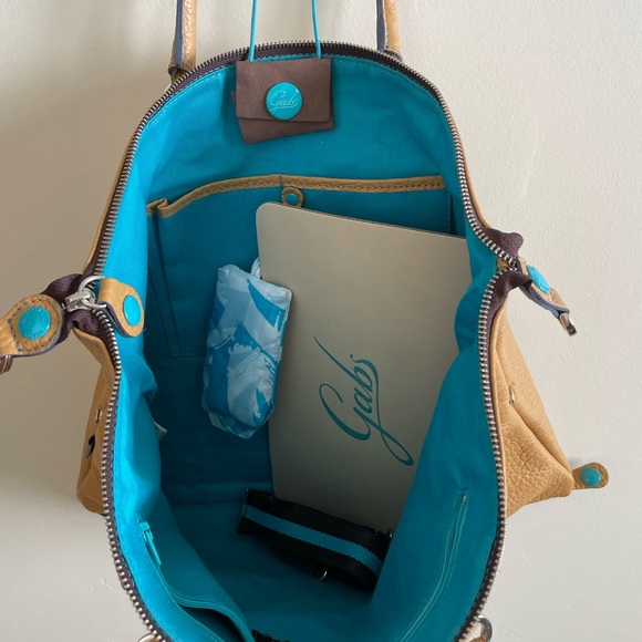 Gabs Firenze Italian-made leather convertible shopping bag - Picture 2 of 8